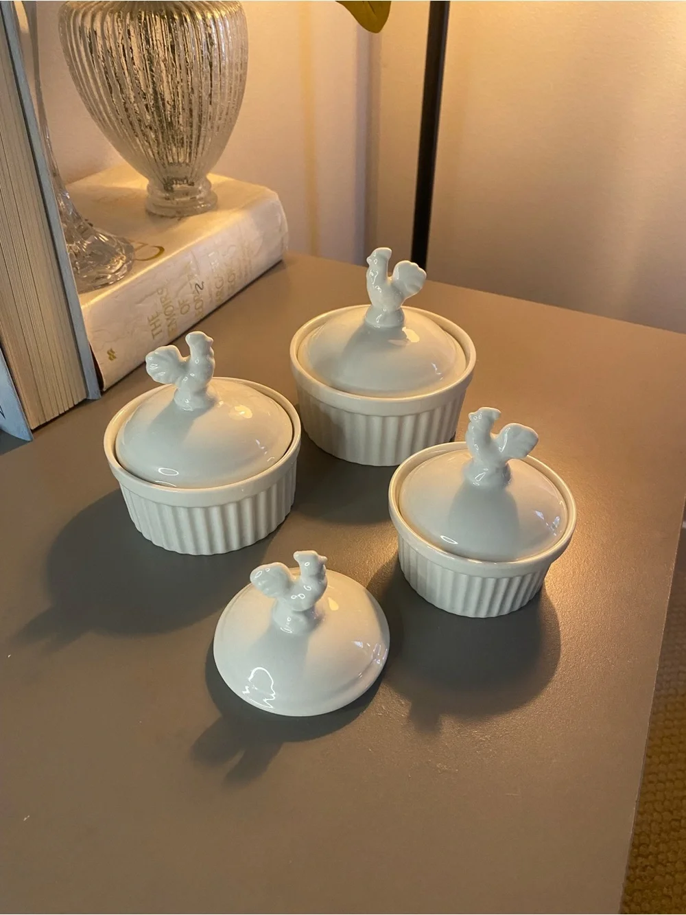 Ivory Ceramic Ramekin Set w/rooster 🐓Top Lids - Set of 4 (smallest base broke)